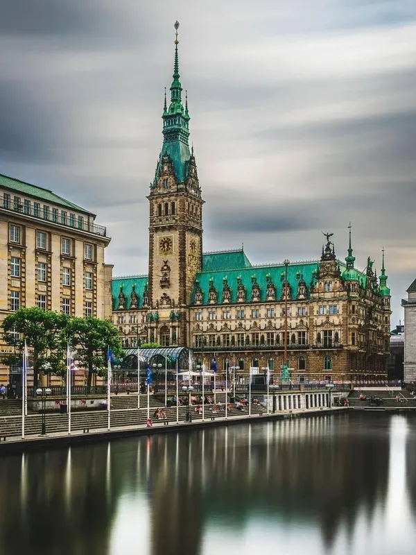 Hamburg — The Port City