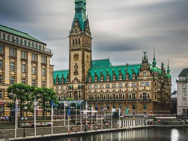 Hamburg — Port City Vibes